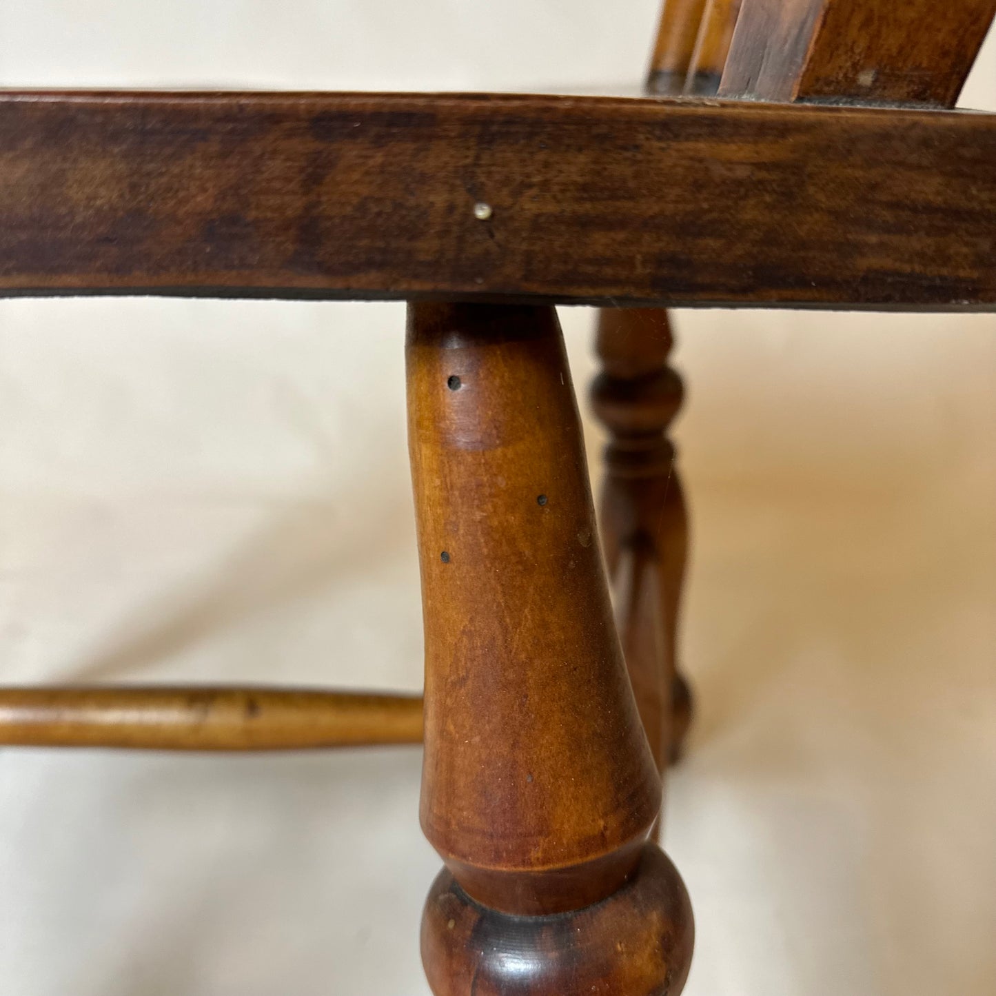 Antique Victorian Farmhouse Windsor Chair