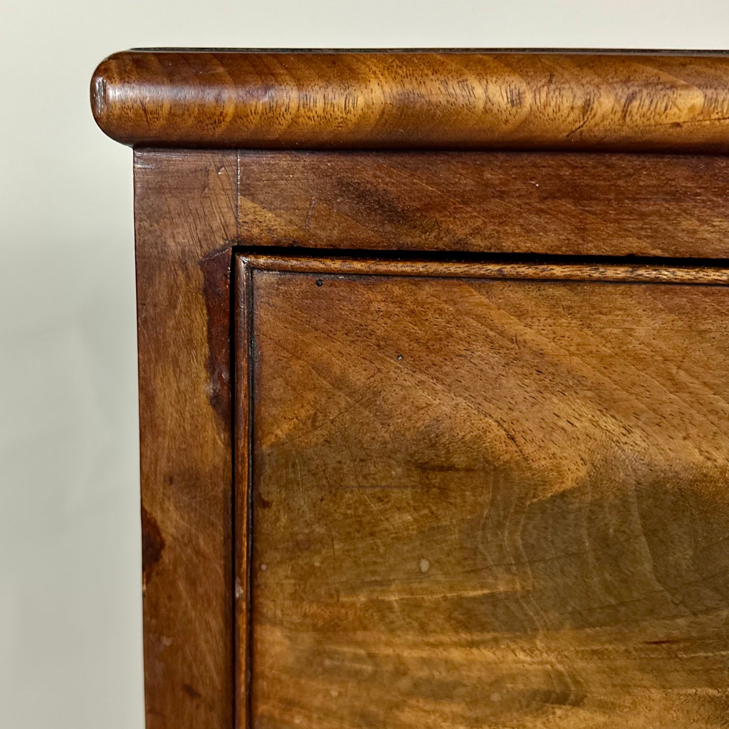 Antique Regency Mahogany Bow Front Chest of Drawers