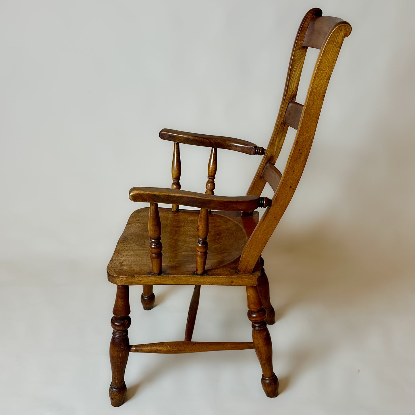 Antique Victorian Farmhouse Windsor Chair