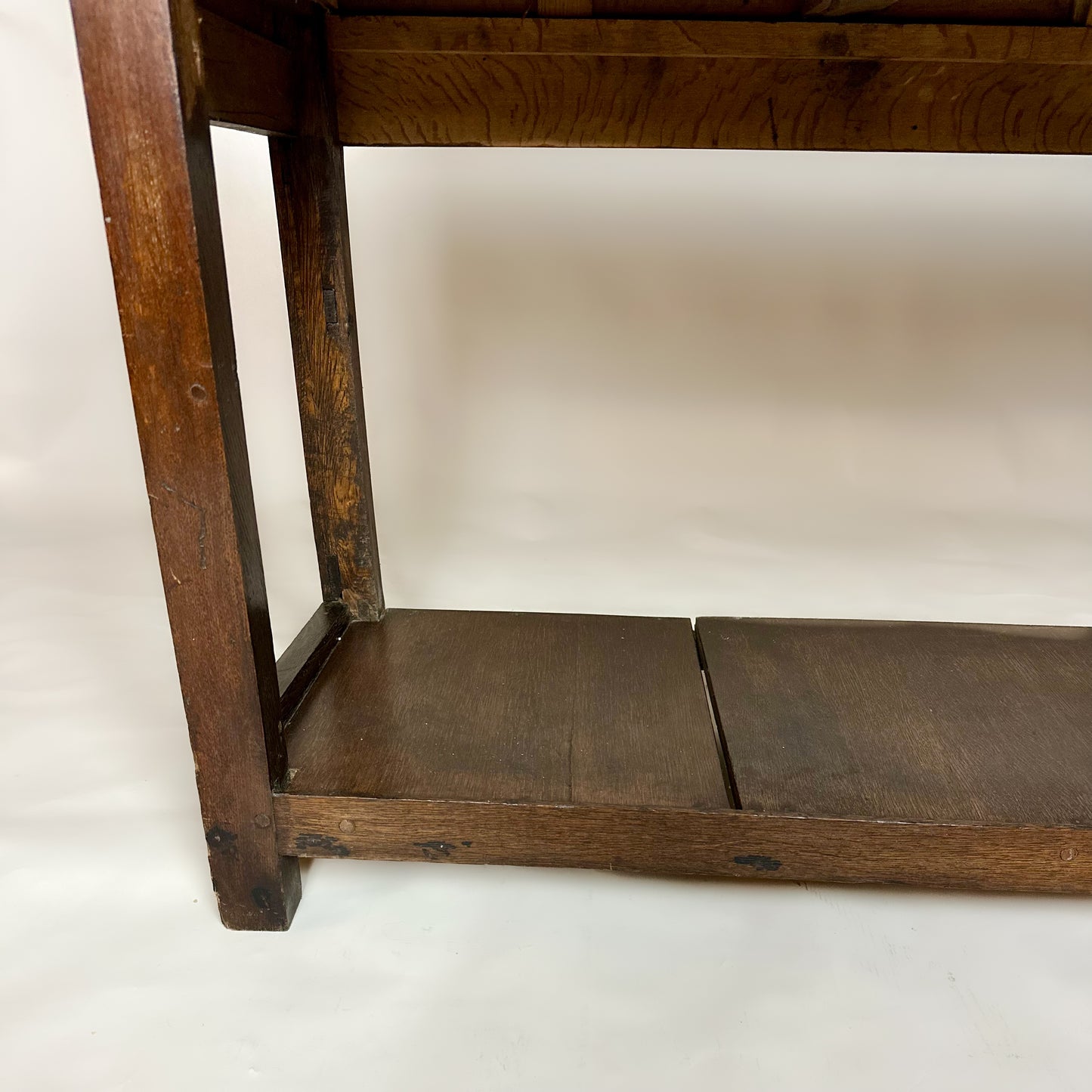 Antique 20th Century Oak Dresser