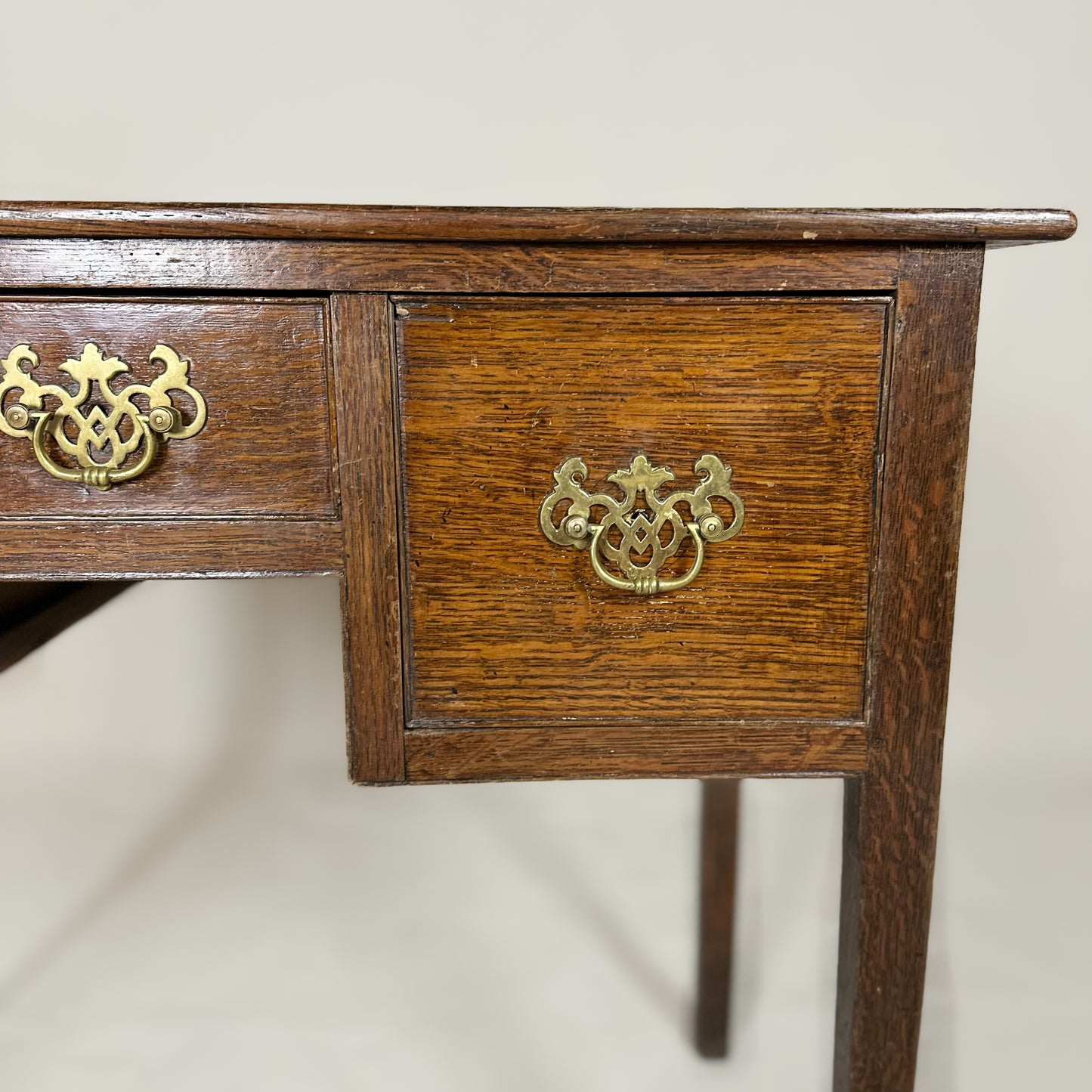 Antique Oak 20th Century Side Table