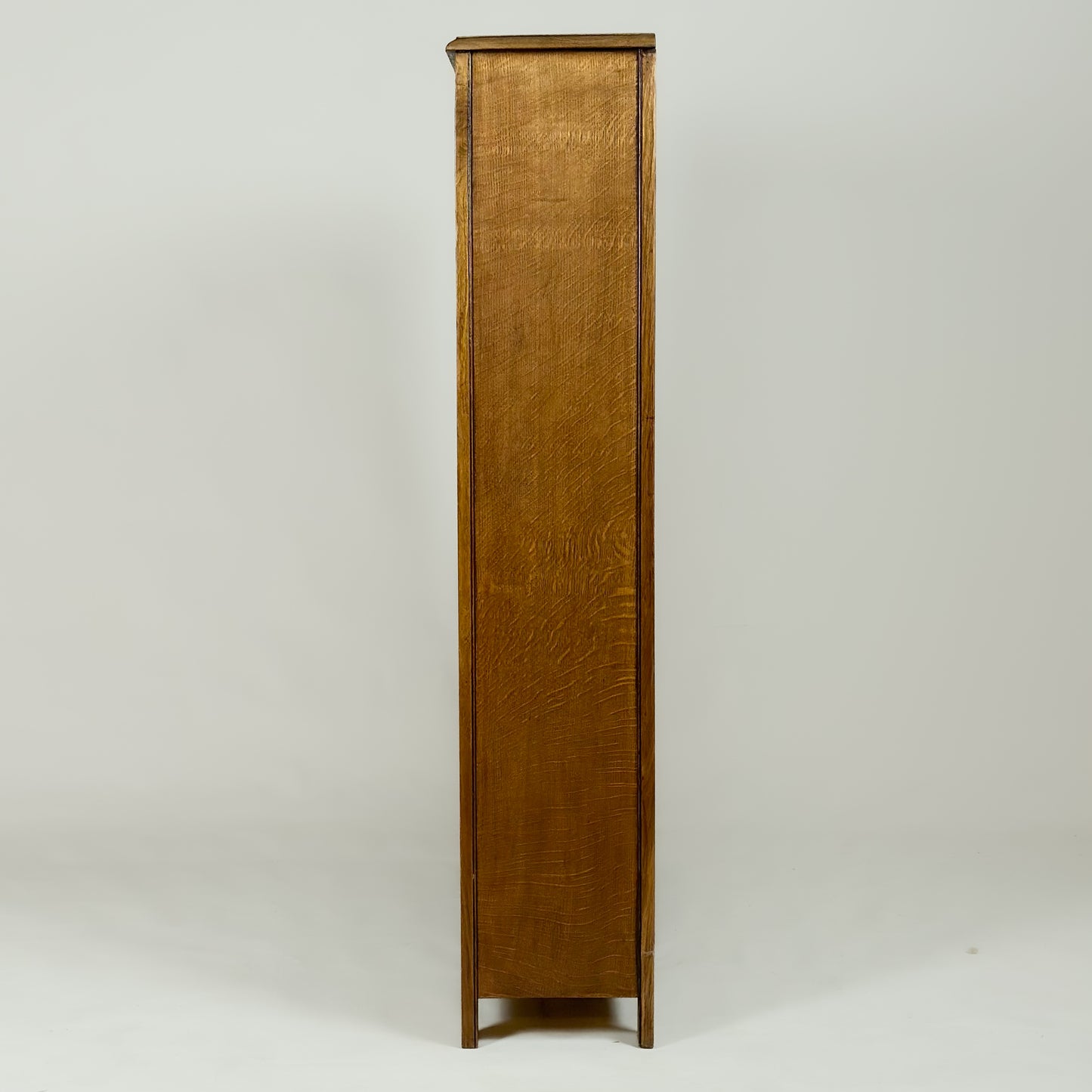 Edwardian Oak Bookcase with Carved Frieze