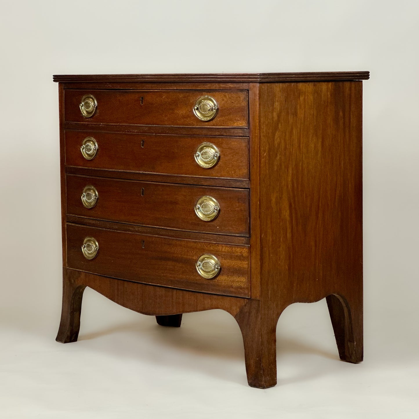 Antique Georgian Mahogany Bow Front Chest of Drawers Of Small Proportions