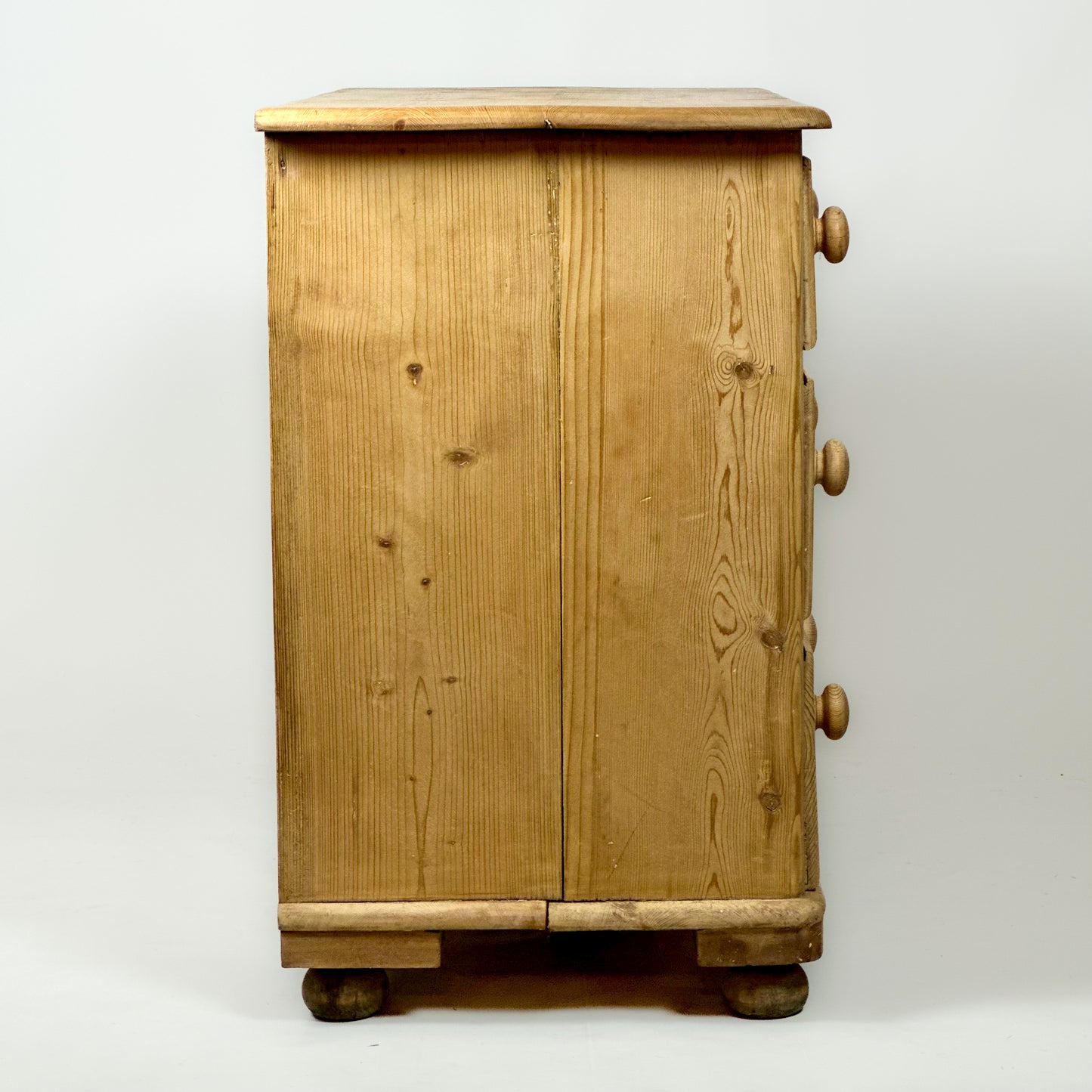 Victorian Pine Chest of Drawers