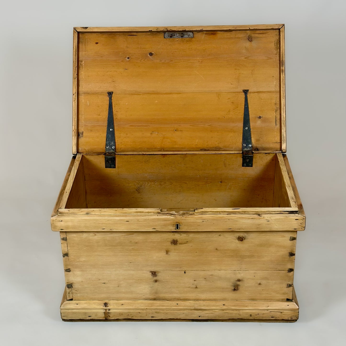 Antique Old Pine Trunk Chest Blanket Box