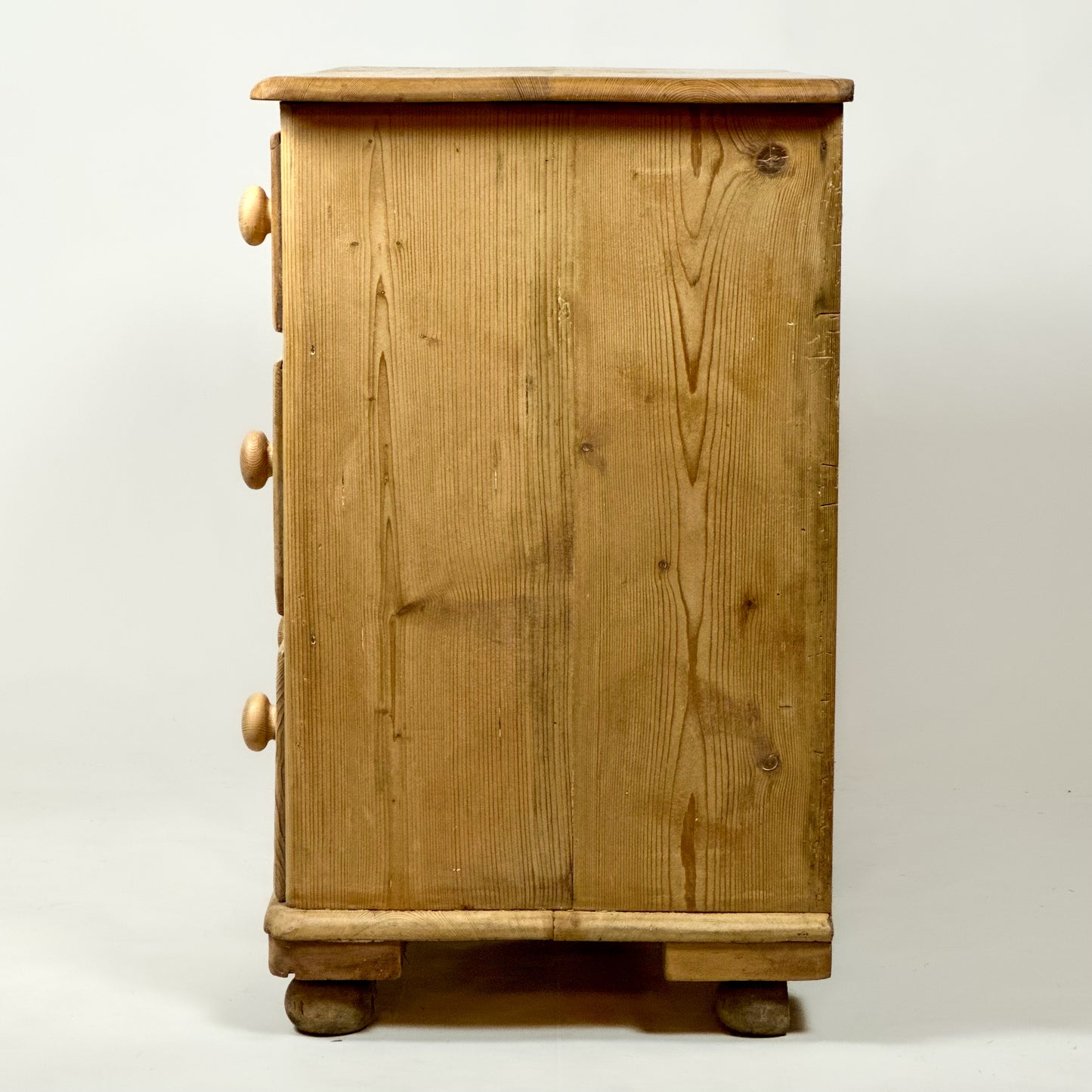 Victorian Pine Chest of Drawers