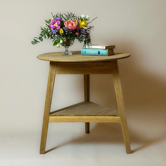 Traditional 20th Century Oak Cricket Table