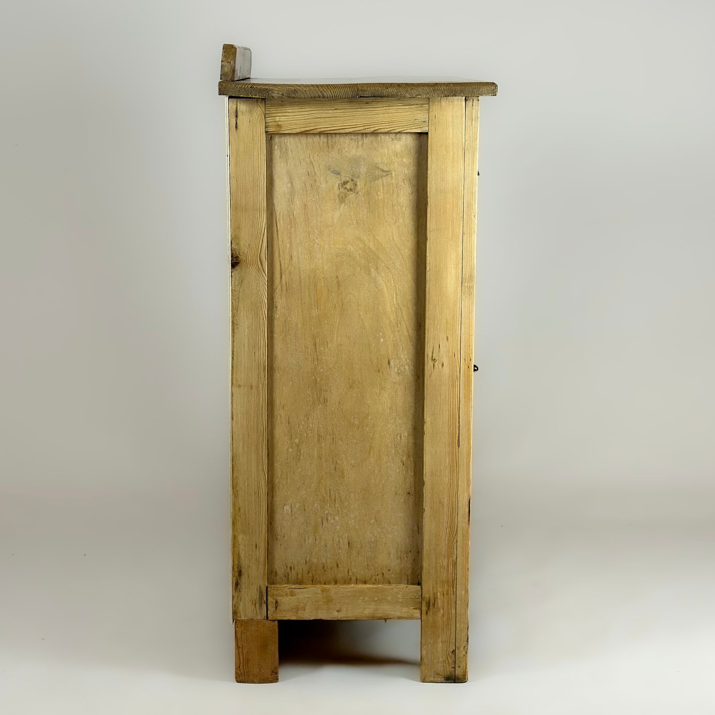 Rustic Pine Farmhouse Kitchen Cupboard