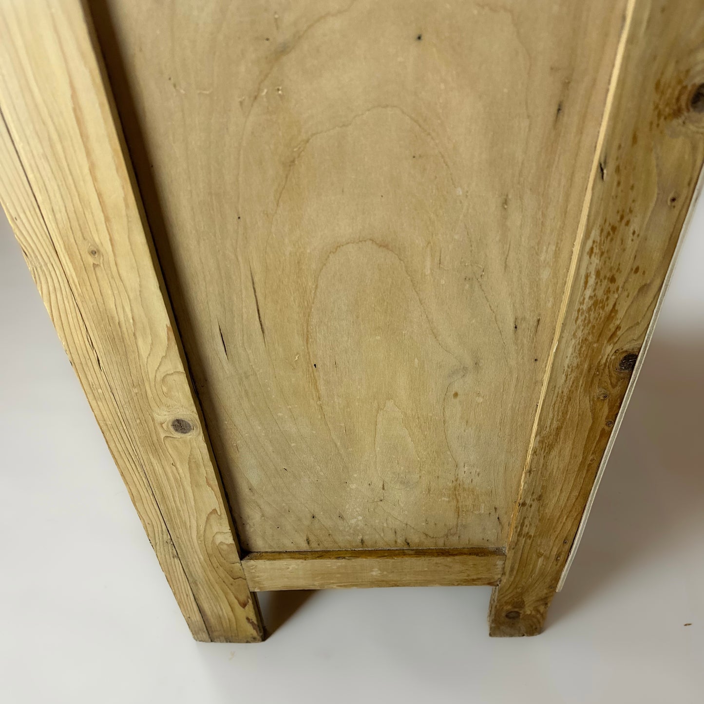 Rustic Pine Farmhouse Kitchen Cupboard