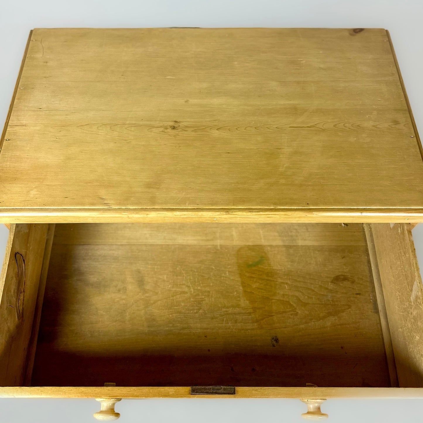Antique Victorian Pine Chest of Drawers